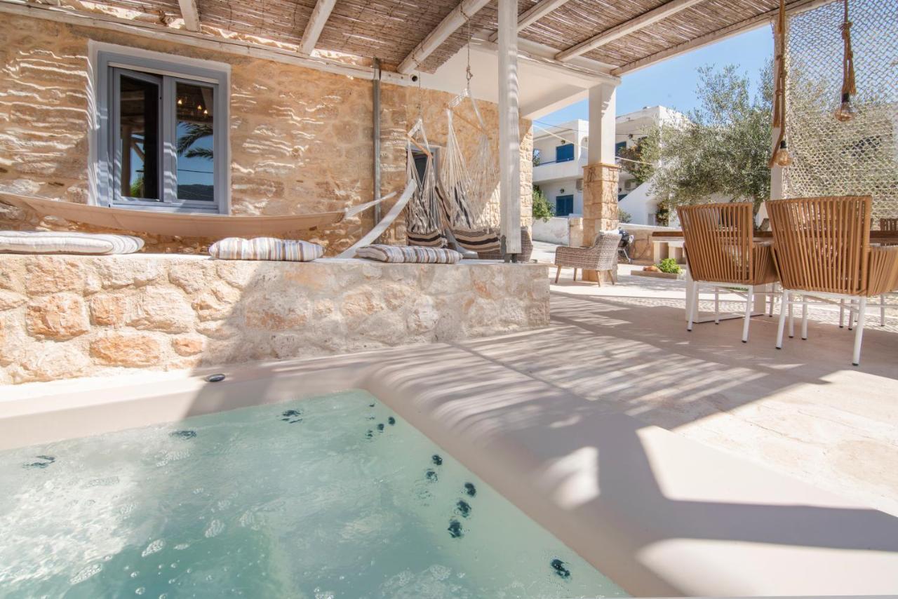 Terra E Sole Spa Suite Aegina Vathí Esterno foto