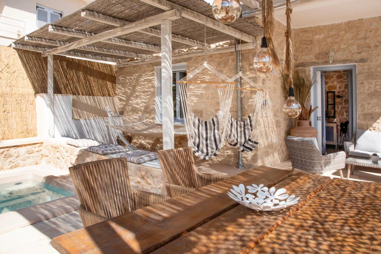 Terra E Sole Spa Suite Aegina Vathí Esterno foto