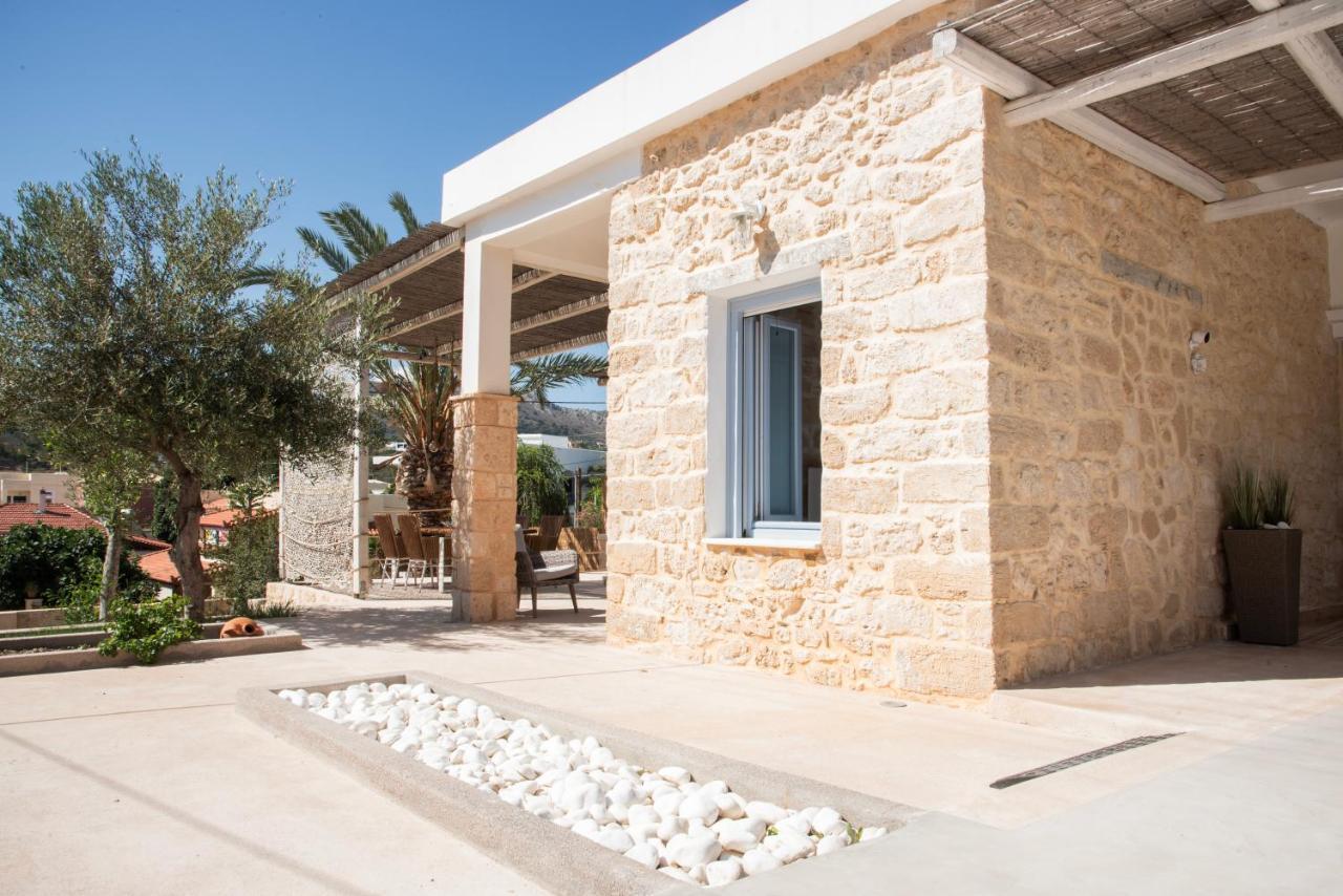 Terra E Sole Spa Suite Aegina Vathí Esterno foto