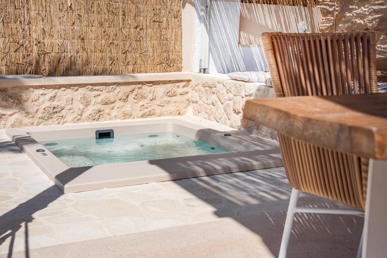 Terra E Sole Spa Suite Aegina Vathí Esterno foto