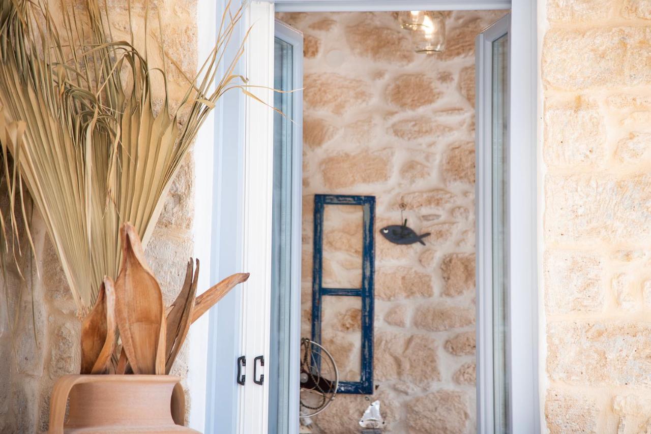 Terra E Sole Spa Suite Aegina Vathí Esterno foto